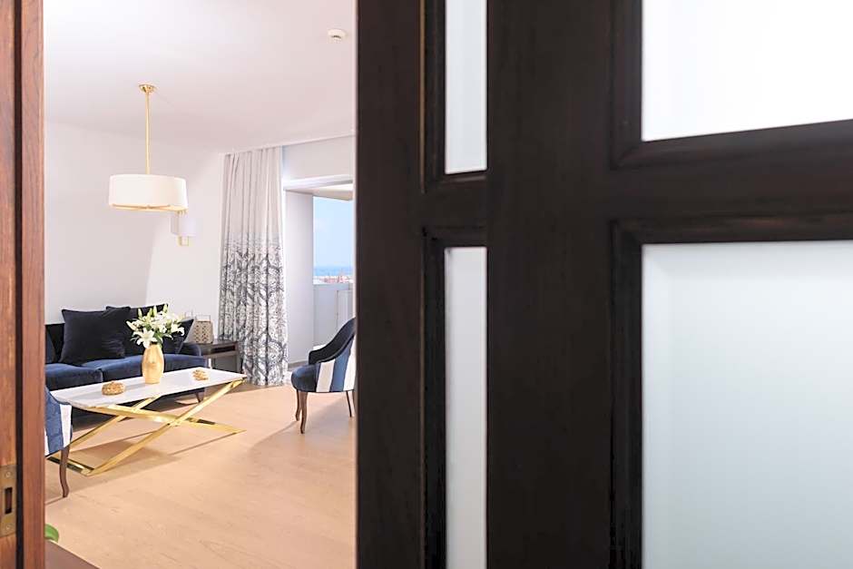 Aquila Atlantis Hotel