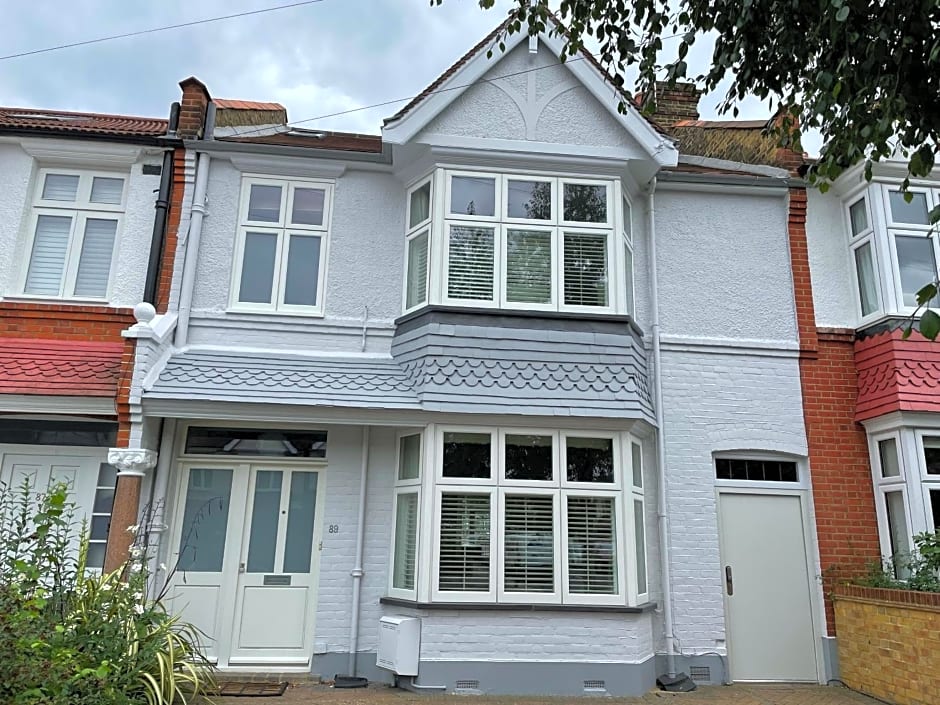 Sandra & Andrew's B&B