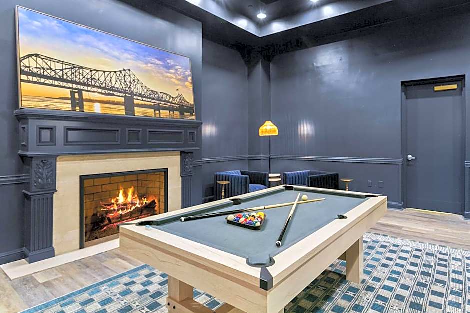 Mulberry, a Wyndham Hotel