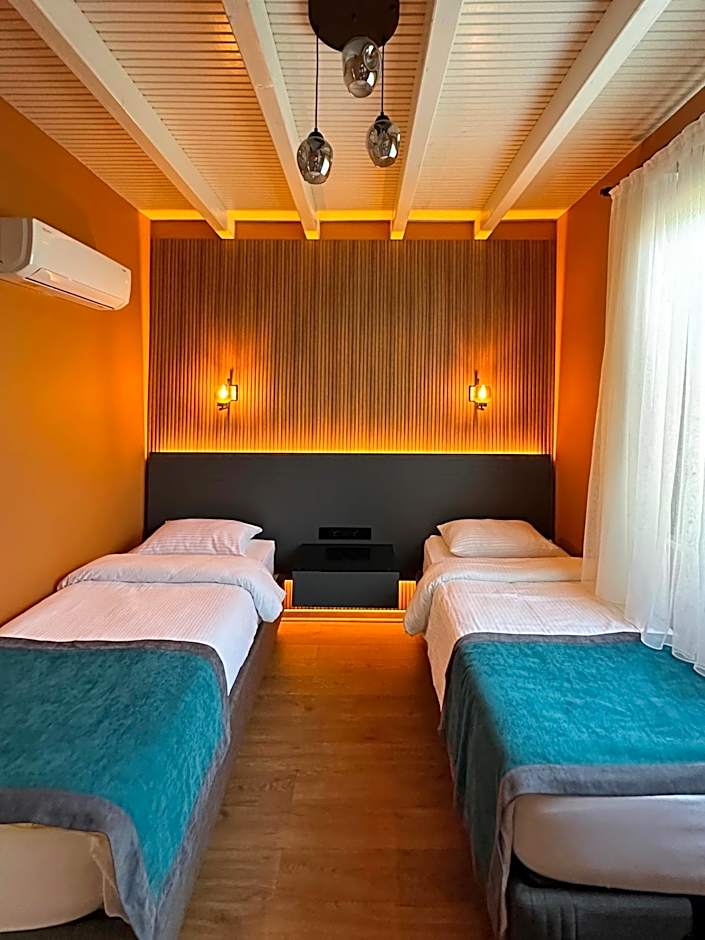 Azur Hotel
