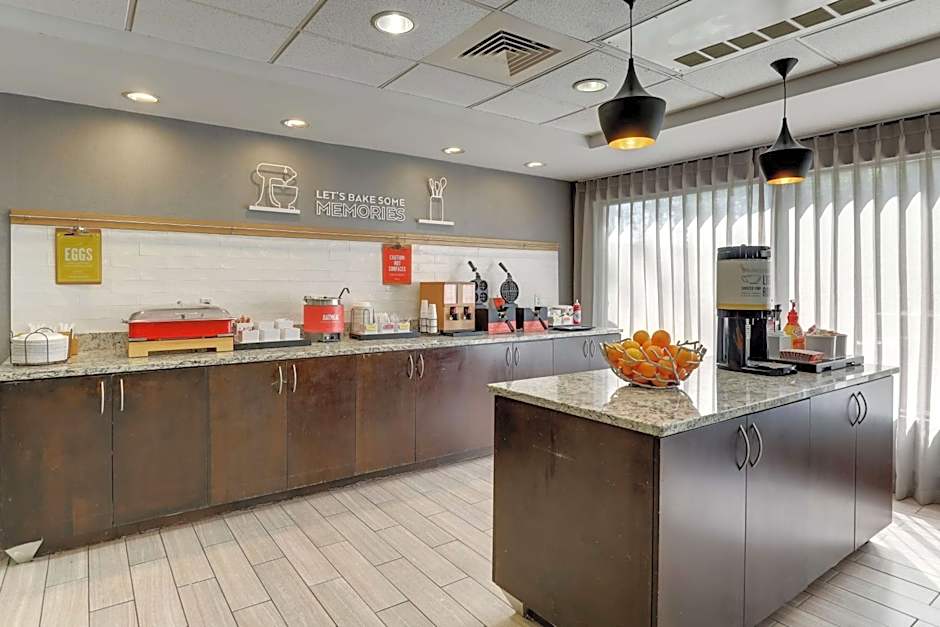 Hampton Inn By Hilton Cumming