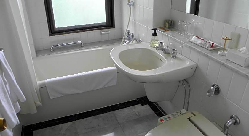 Gamagori Classic Hotel