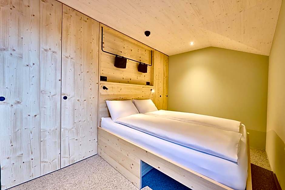 Apart Hotel Adelboden am Dorfplatz
