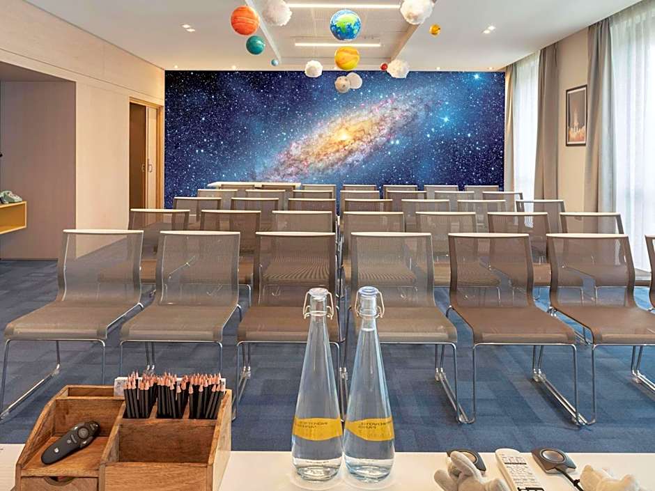 Novotel Paris Coeur d'Orly Airport