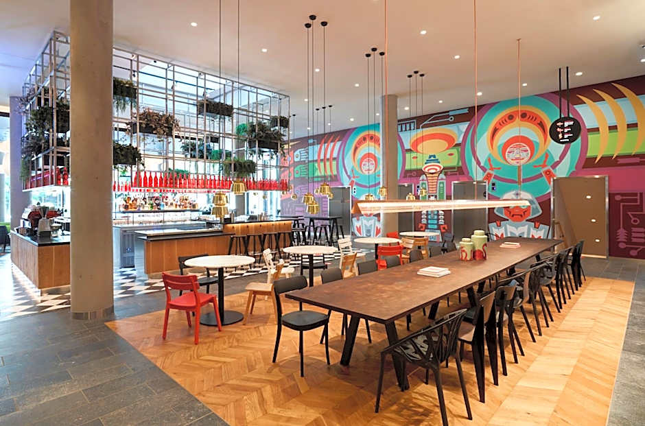 citizenM Seattle South Lake Union