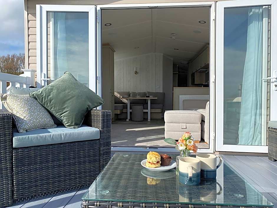 Swift Mosselle Pitch 24 Creek Caravan Park dog friendly