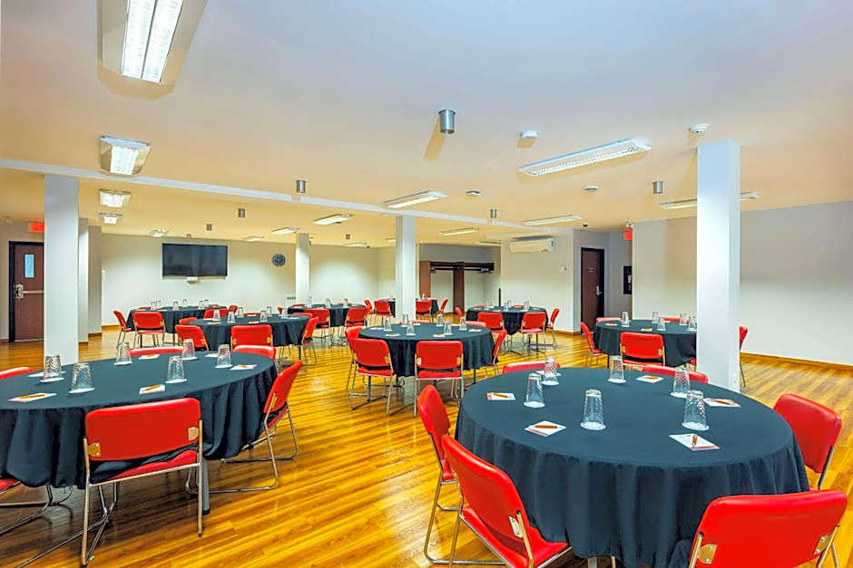 Les Suites de Laviolette, an Ascend Collection Hotel