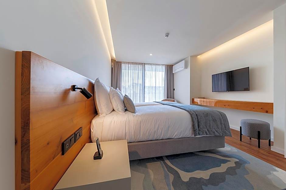 The Shipyard - Angra