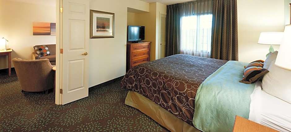 Staybridge Suites Minneapolis-Maple Grove By IHG