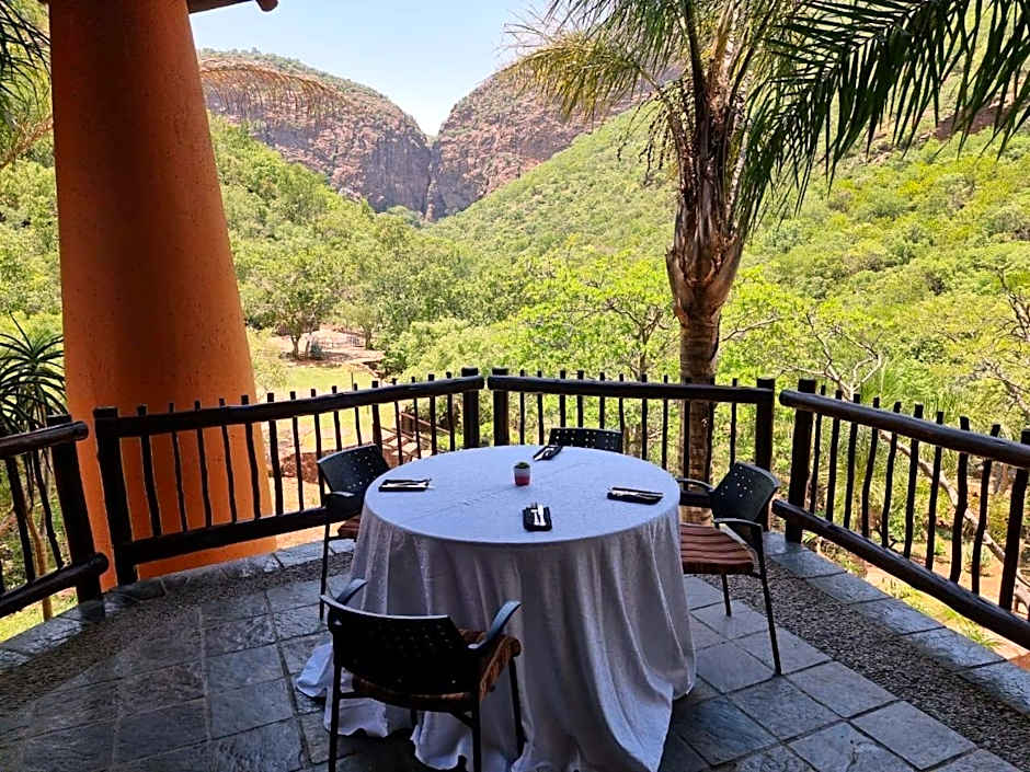 Waterfall Safari Lodge