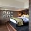 Best Western Premier Hotel Beaulac