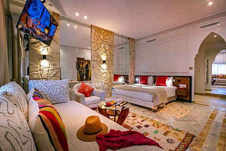 Junior Suite with Pool View