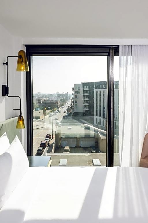 The Godfrey Hotel Hollywood