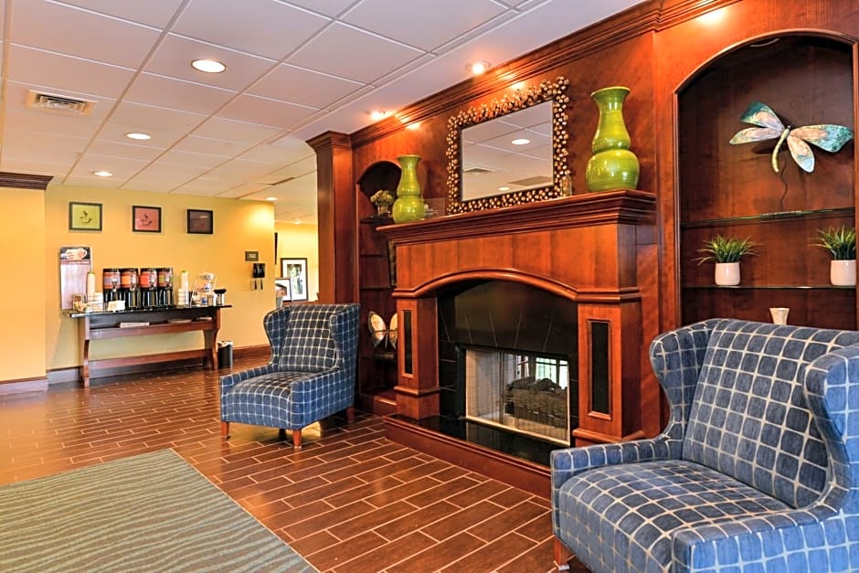 Hampton Inn Petersburg-Fort Lee