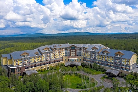 Crowne Plaza Resort Changbaishan Hot Spring By IHG