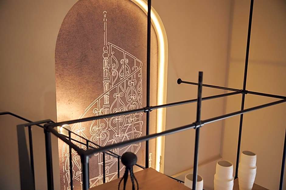 Wasserturm Hotel Cologne, Curio Collection by Hilton