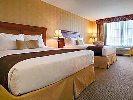 2 Queen Beds, Non-Smoking, High Speed Internet Access, Microwave, Refrigerator, Full Breakfast