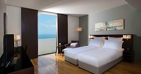 Twin Executive Room with Sea View