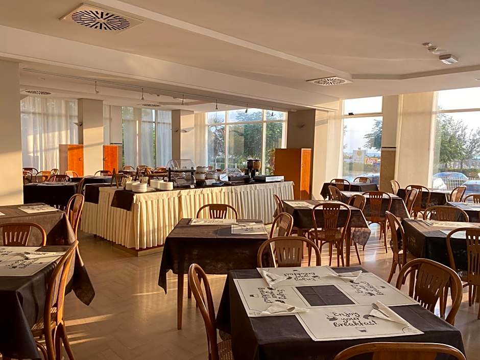 Hotel Audi Frontemare
