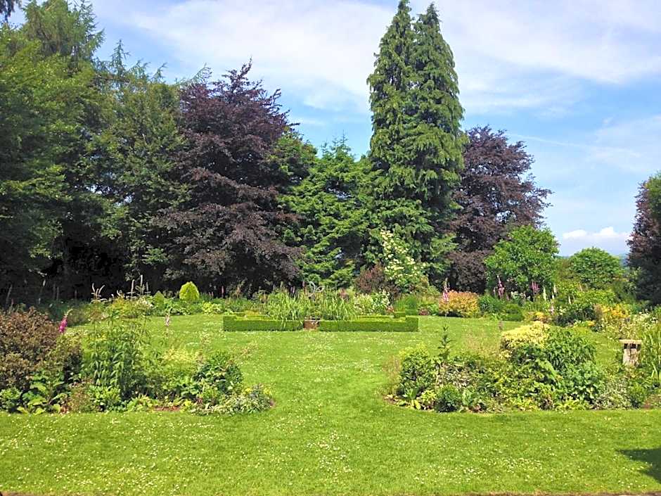 Trigony Hotel and Garden Spa