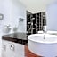 Holiday Inn Express Augsburg By IHG