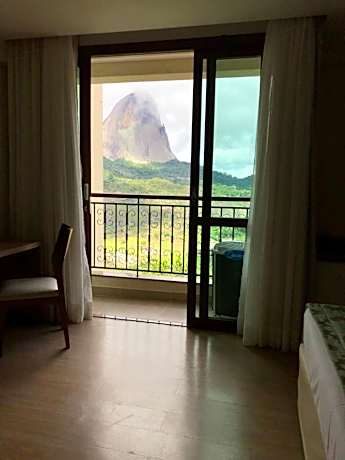 Suite with Mountain View