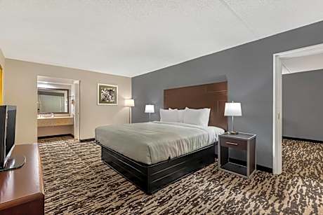 Quality Inn & Suites Easley - Greenville