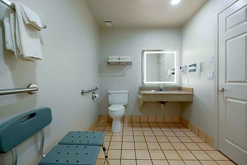 Quality Inn Holbrook near Petrified Forest