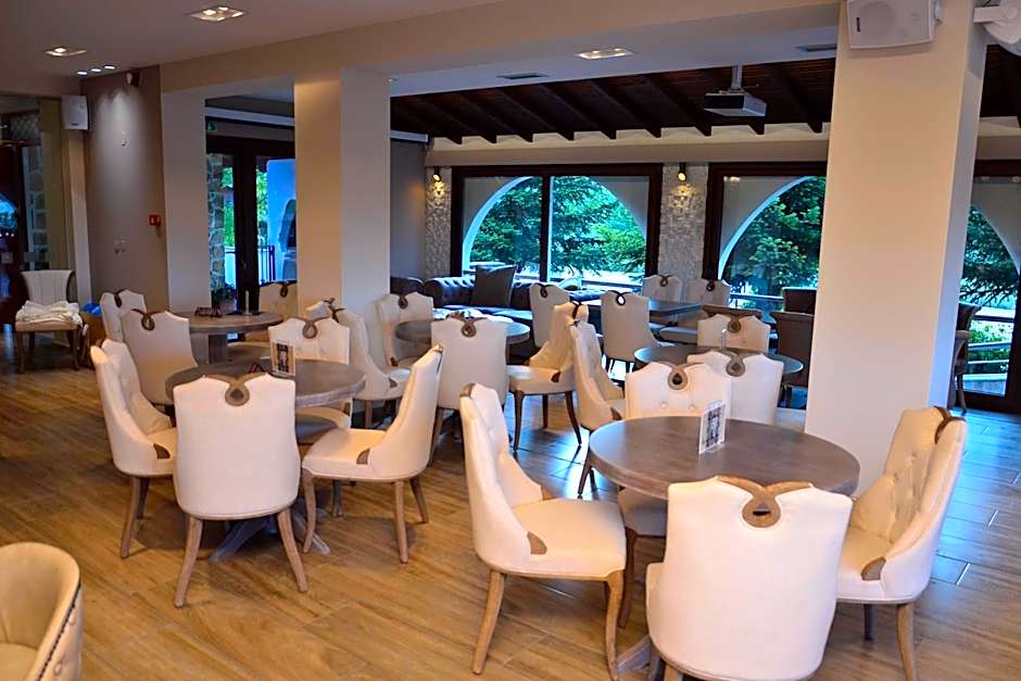 Hotel Konaki