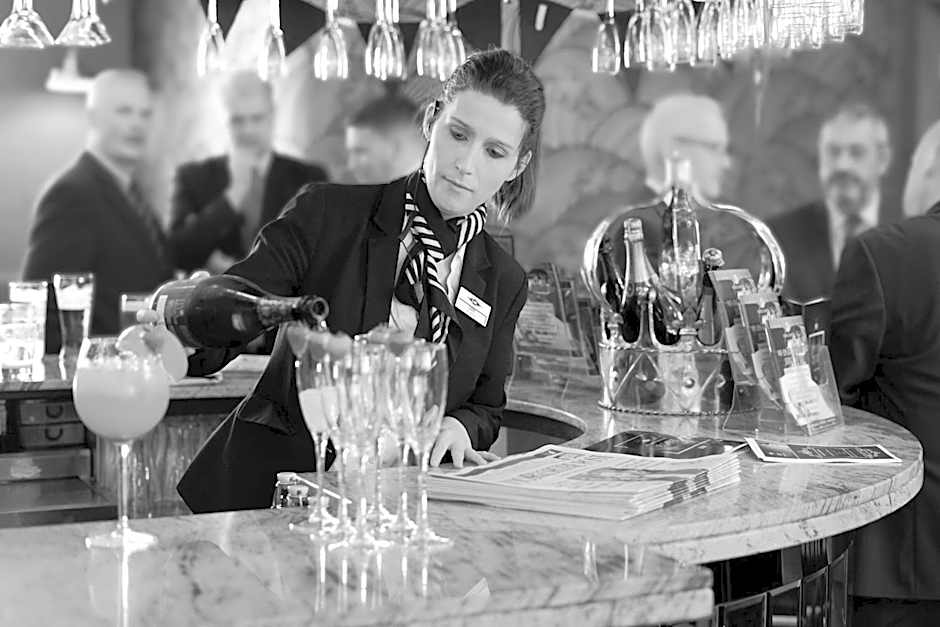 Earl Of Doncaster Hotel