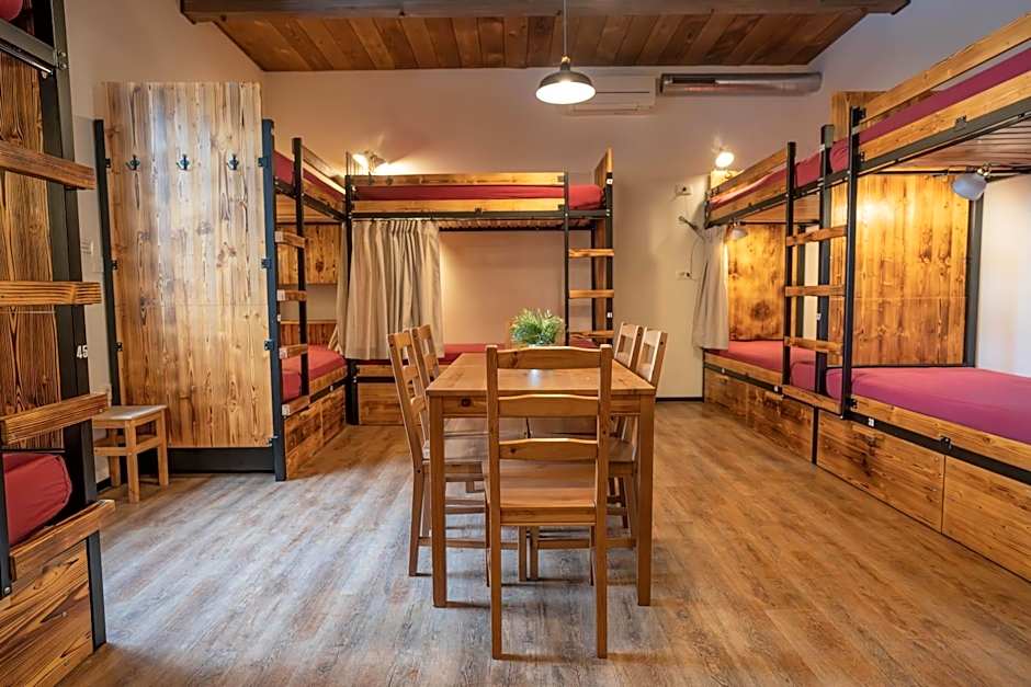Turn Hostel