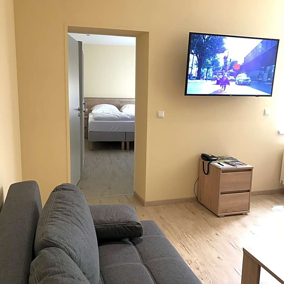 Hotel Select Suites & Aparts