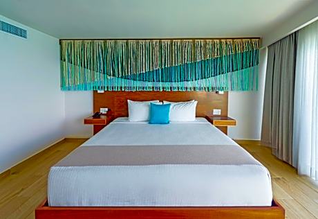 Royal King Suite with Sea View