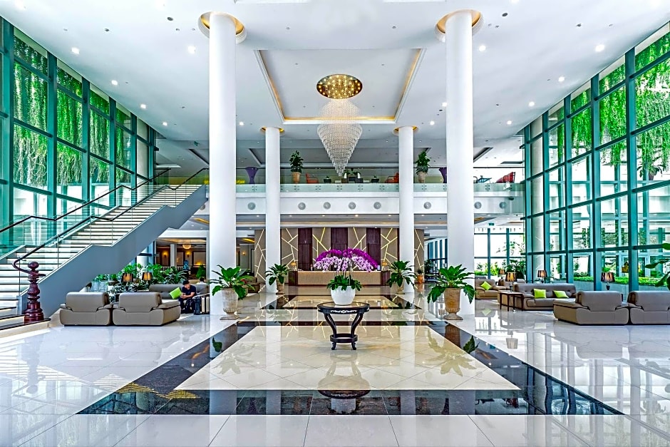 Becamex Hotel New City