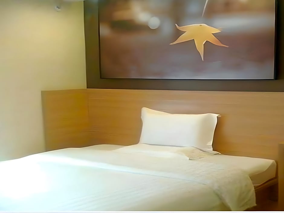 7 Days Inn Chenzhou Zixing Dongjiang Lake Branch