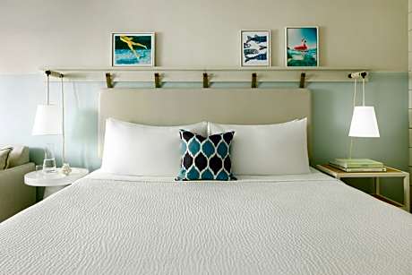 Ocean View Suite – Newly Renovated