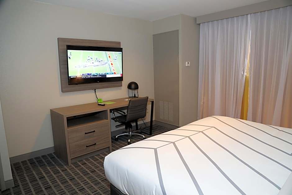 La Quinta Inn & Suites by Wyndham Montgomery