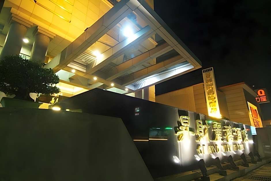 Grand View Hotel