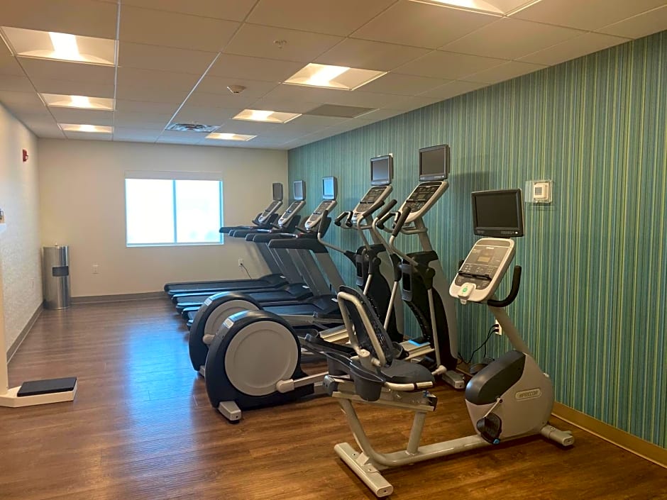 Holiday Inn Express And Suites Junction By IHG