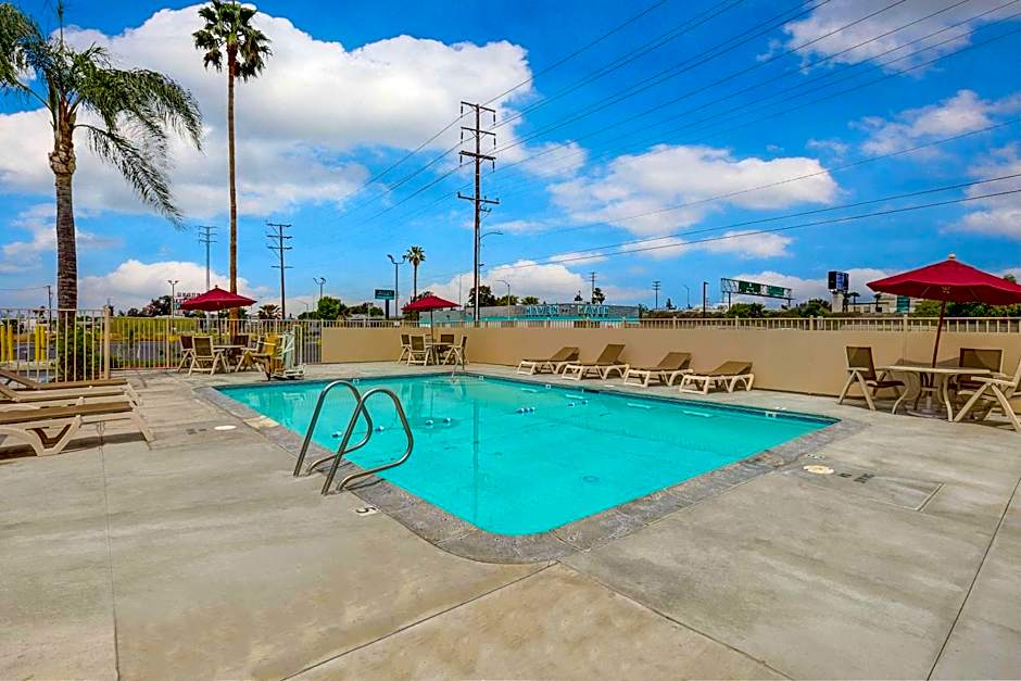 Motel 6-San Bernardino, CA - South