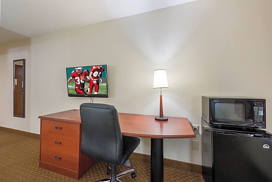 Red Roof Inn Etowah - Athens, TN