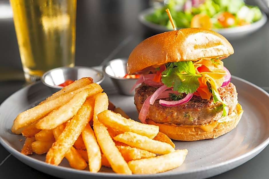 Champions Club and Hotel Houston Westchase