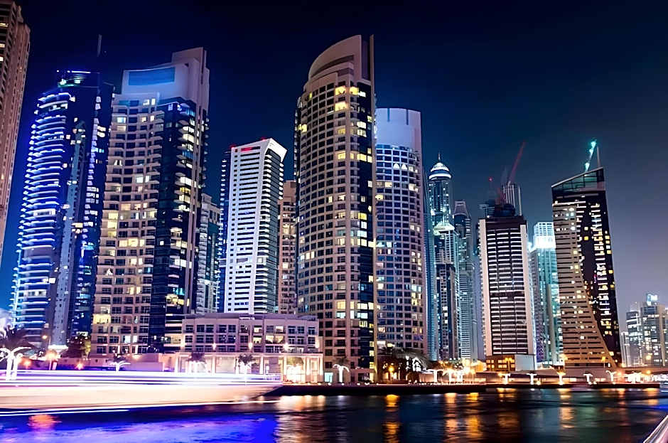 Deira Suites Deluxe Hotel Suites