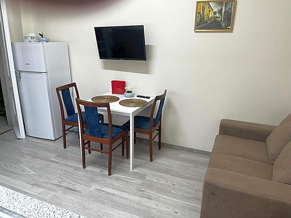 Xanthis Hostel Nicosia City Centre