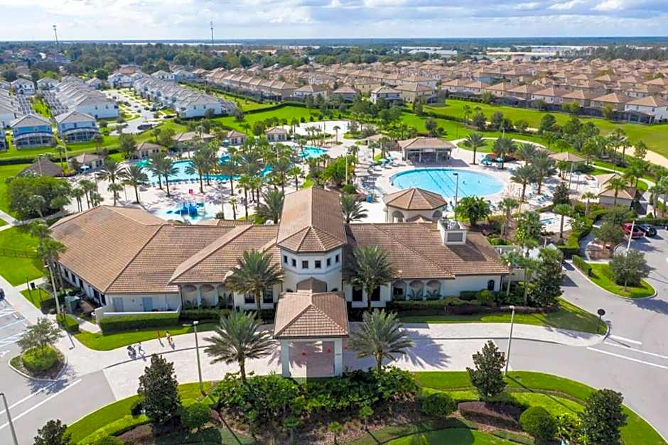 Super nice and spacious 9BDR home