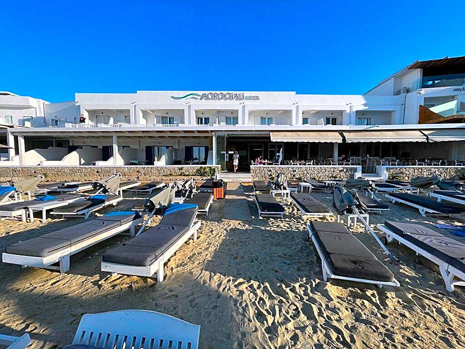 Acrogiali Hotel