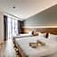 Roxy Hotel Padungan
