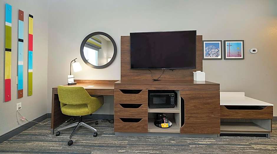 Hampton Inn By Hilton And Suites Salinas