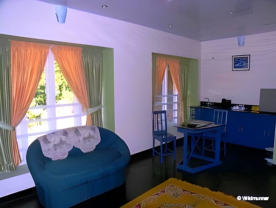 Fragrance - Wild Munnar House