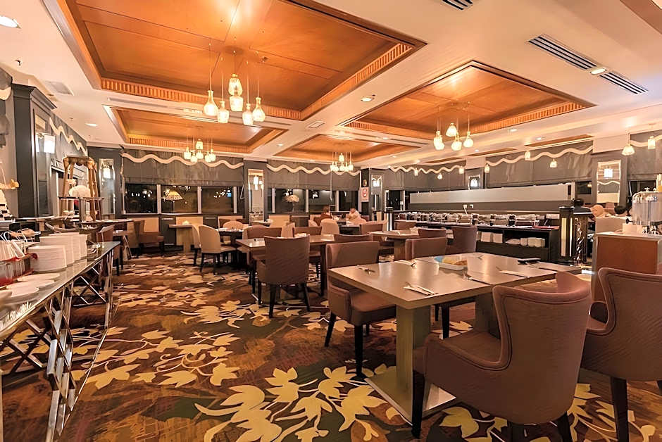 New World Suites